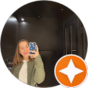 Laura M profile picture
